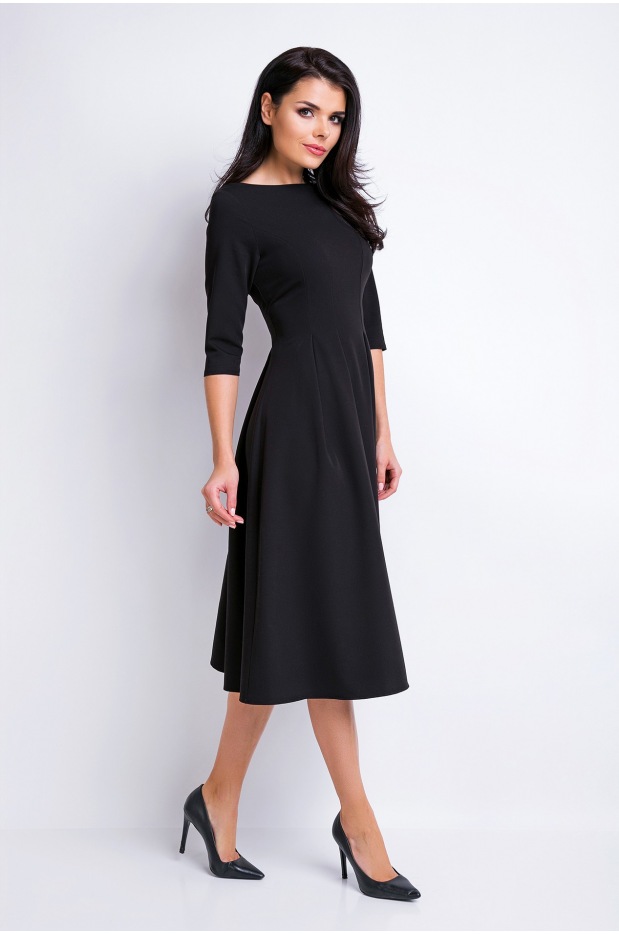 Elegancka Czarna Sukienka z Zakładkami w Pasie – Wyrafinowany Styl i Wygoda - tył
