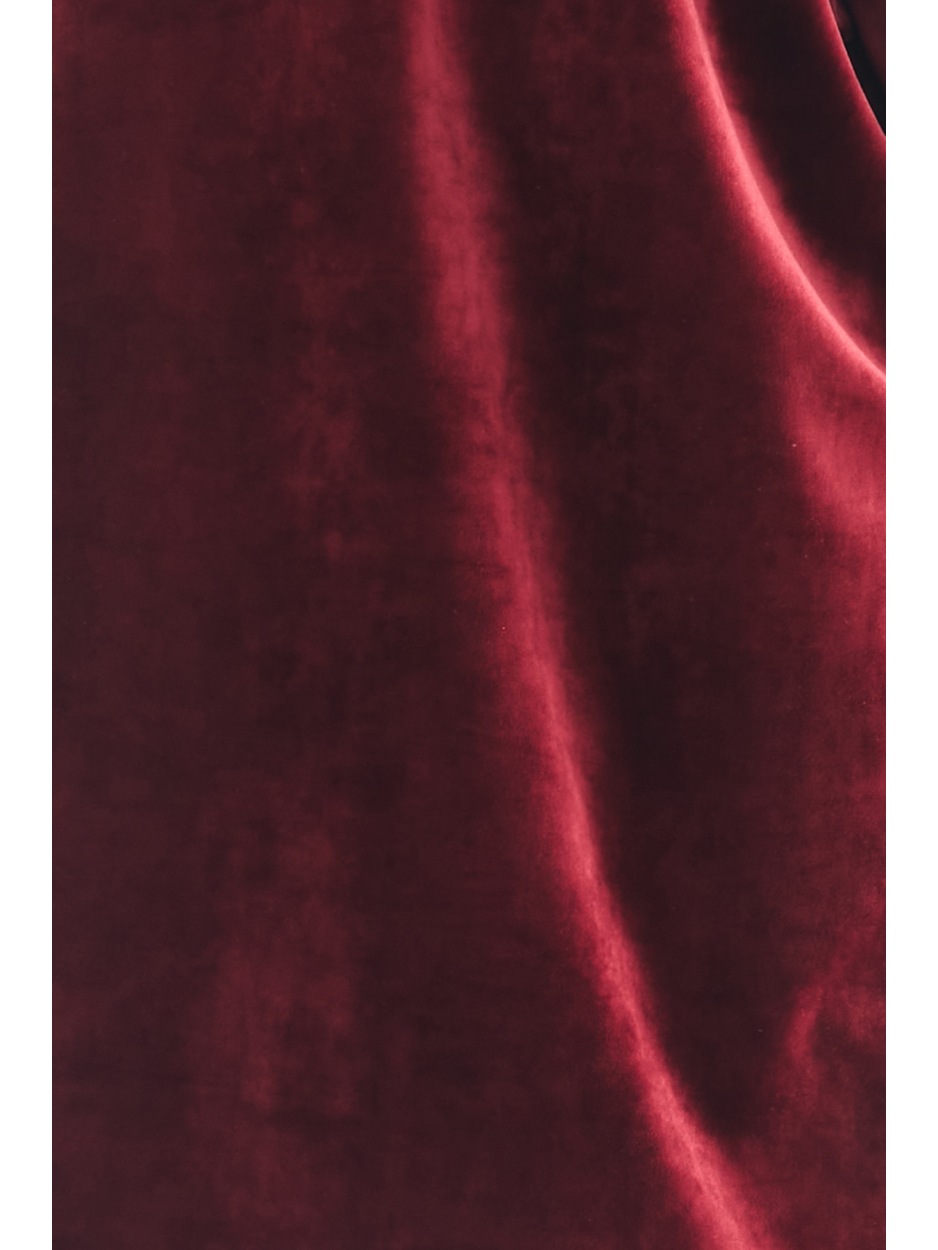 Spodnie z Miękkiego Weluru w Głębokim Odcieniu Bordowym - Elegancja i Komfort w Perfekcyjnym Wydaniu - detal