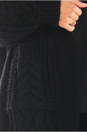 Sweter A393 - Kolor/wzór: Czarny