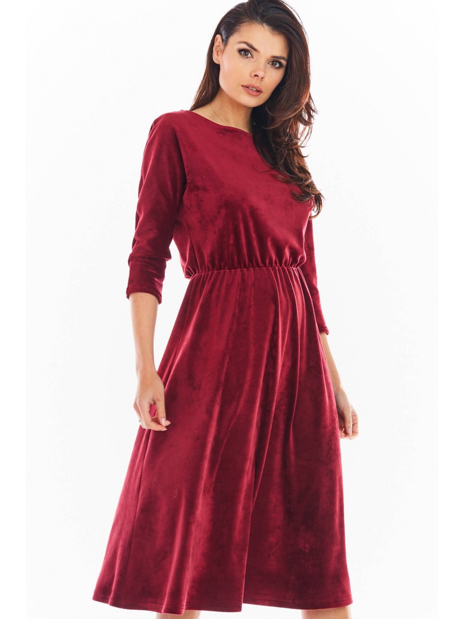 Sukienka Bordowa Pasja – Intensywność Koloru W Eleganckim Stylu - góra