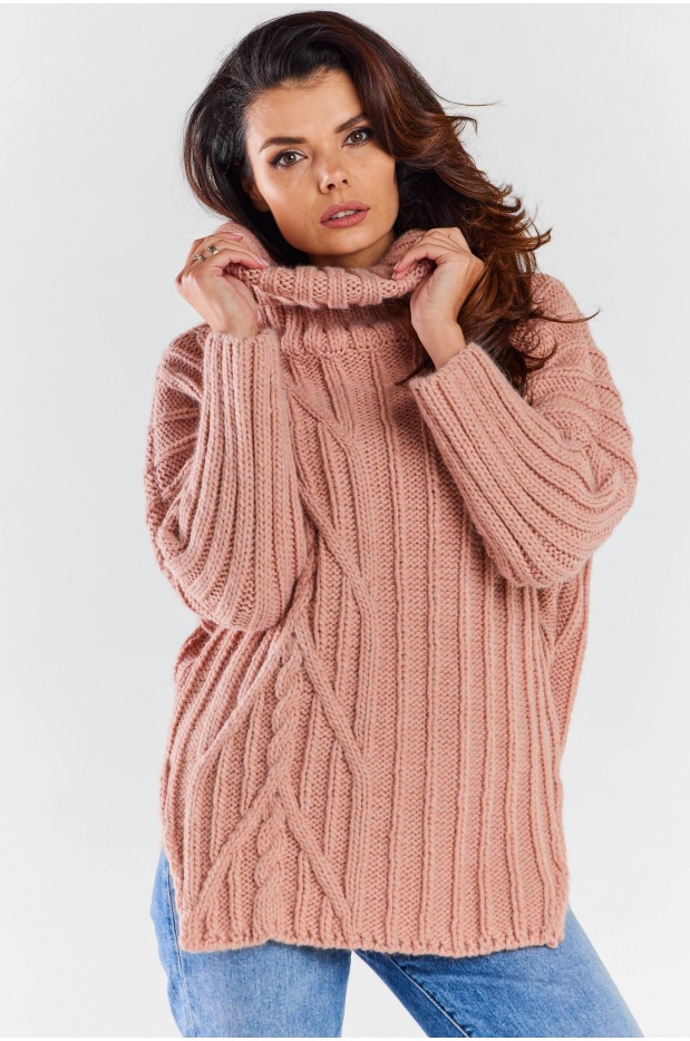 Oversizowy sweter z golfem, różowy - prawo