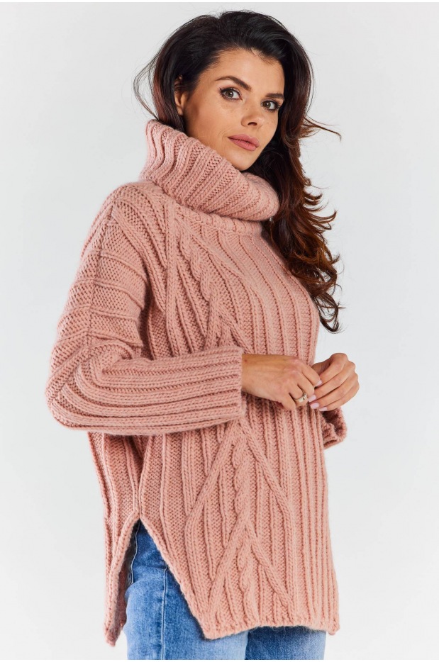 Oversizowy sweter z golfem, różowy - dół