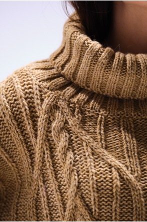 Sweter A477 - Kolor/wzór: Karmel
