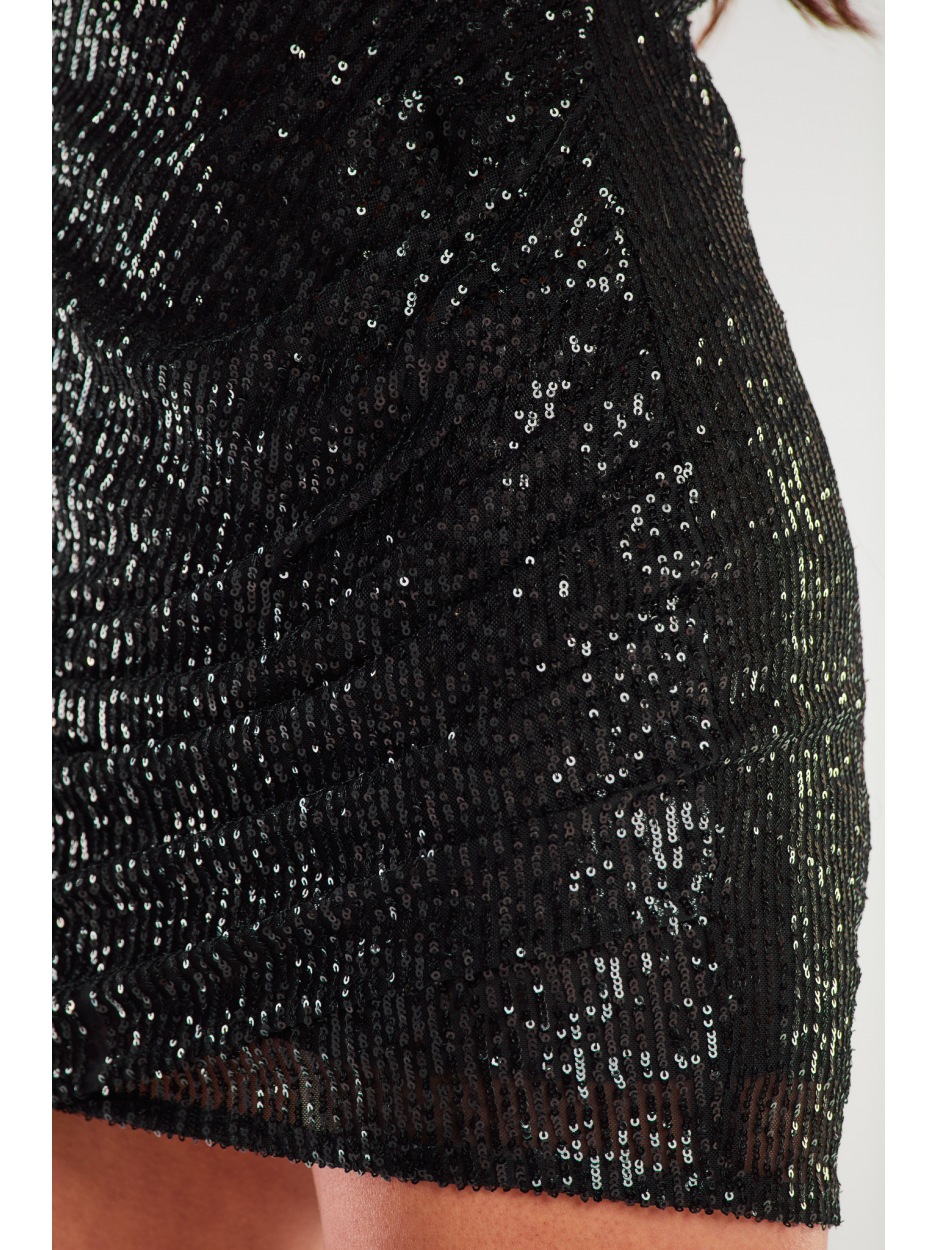 Cekinowa sukienka mini na ramiączkach czarna - przód