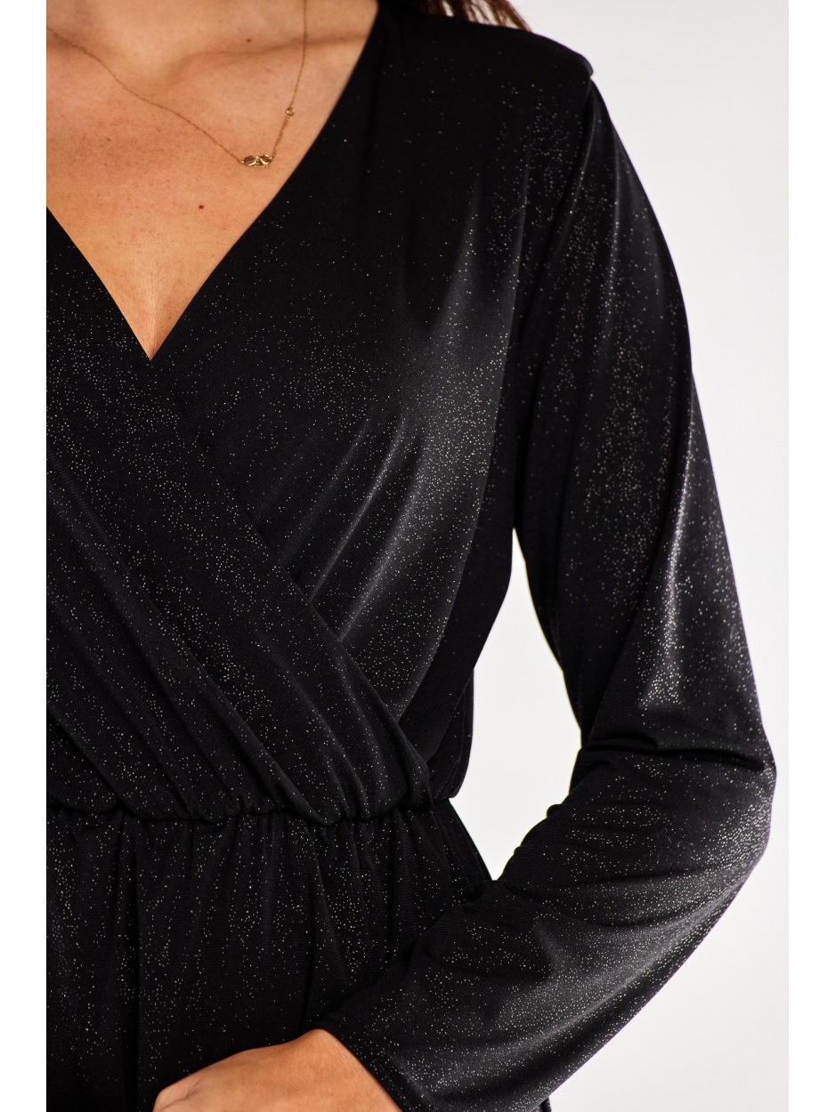 Brokatowa sukienka midi z kopertowym dekoltem i długimi rękawami,  czarna - prawo