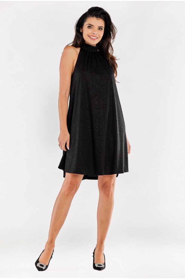 Trapezowa, brokatowa sukienka mini z półgolfem, czarny - przód