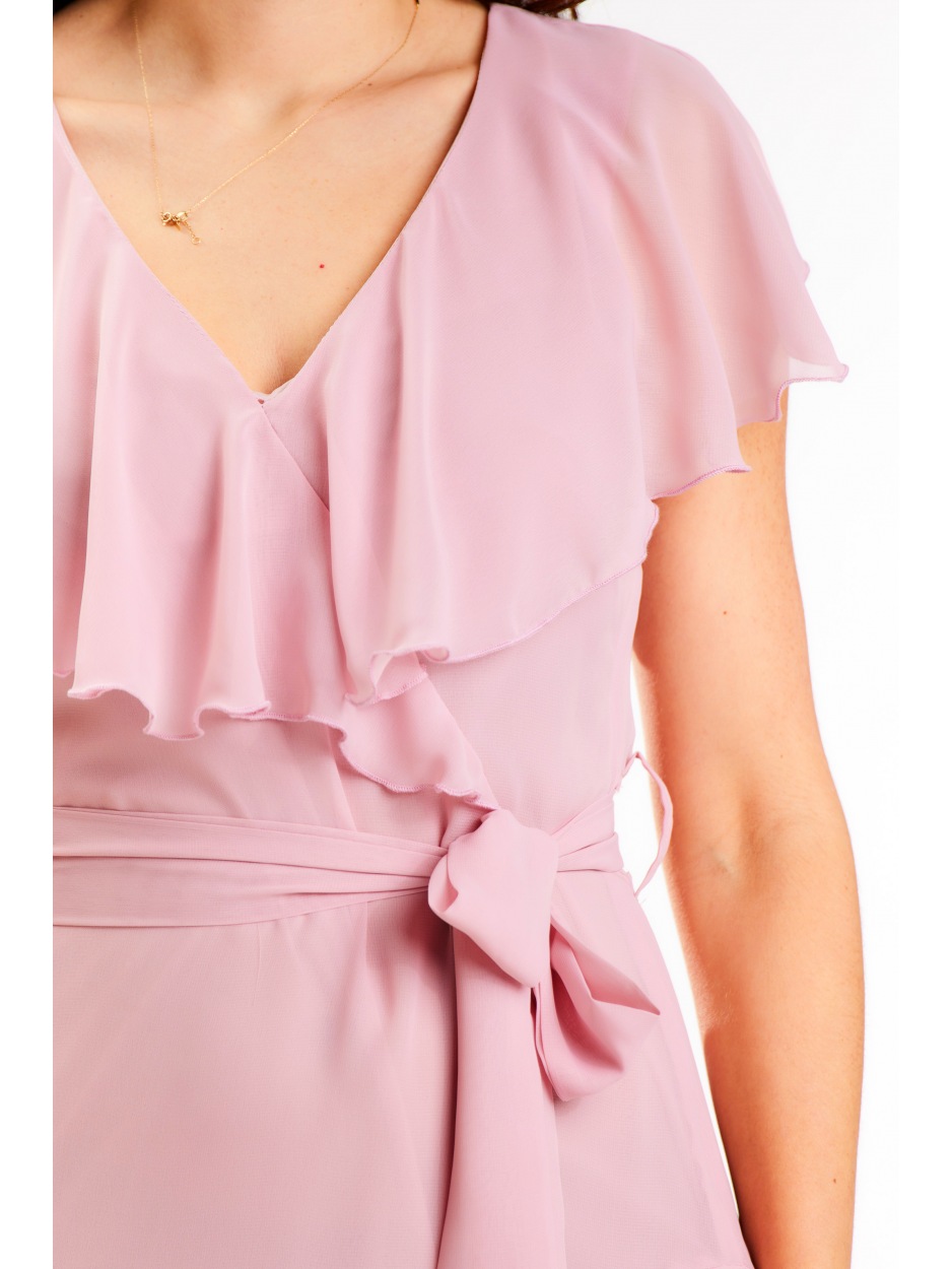 Asymetryczna sukienka z szyfonu z falbanami, pudrowy róż - lewo