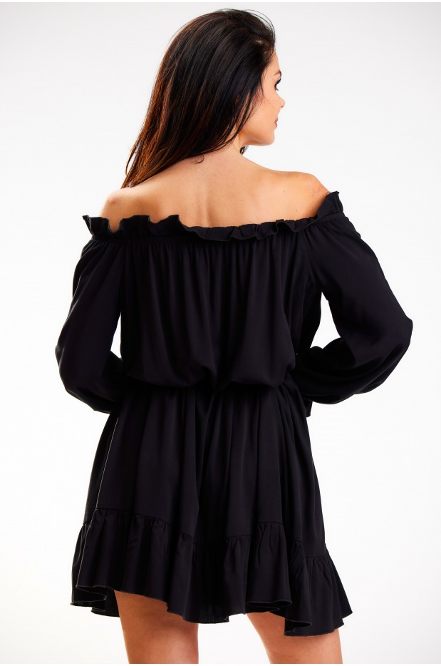 Trapezowa sukienka hiszpanka z falbaną i długimi rękawami z wiskozy, czarna - lewo