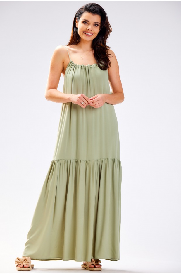 Oversizowa, letnia sukienka maxi na ramiączkach, zielony groszek - tył