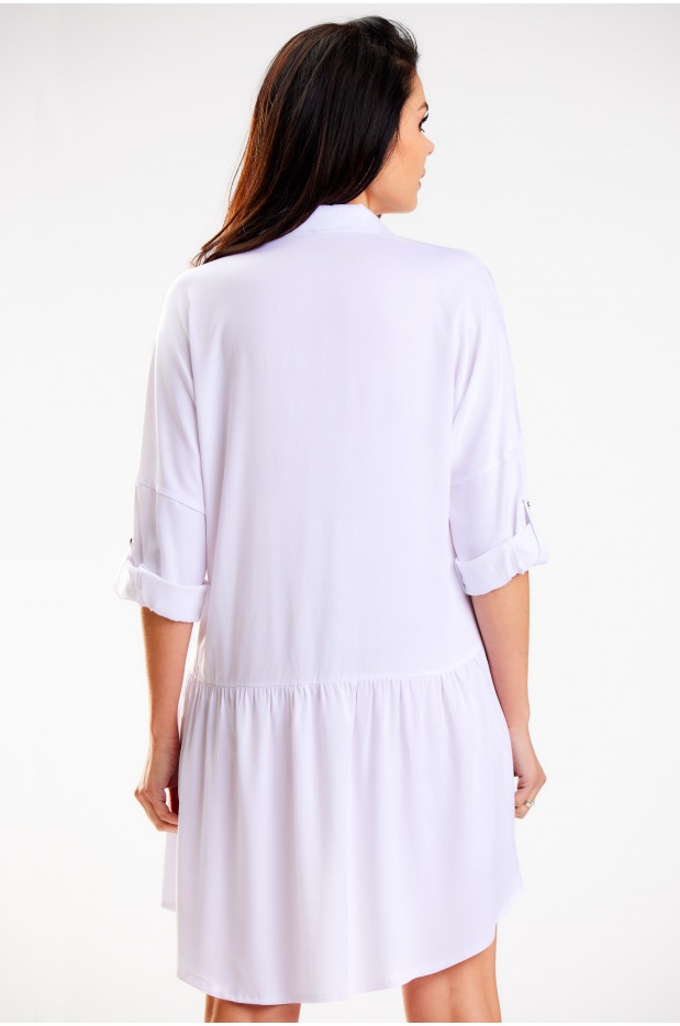 Sukienka koszulowa z wiskozy o luźnym fasonie, biała - prawo