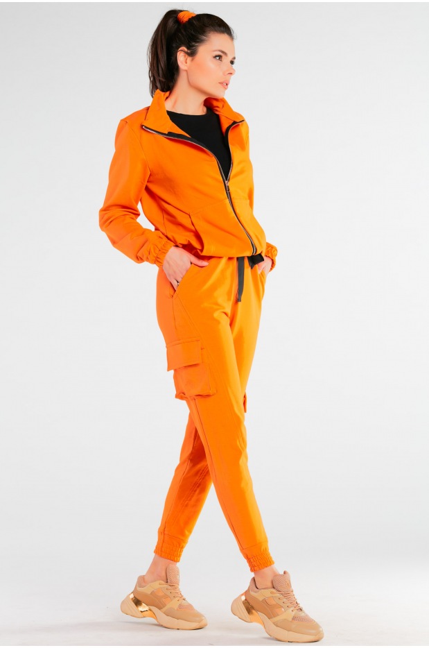 Spodnie dresowe z bojówki, pomarańczowe - przód