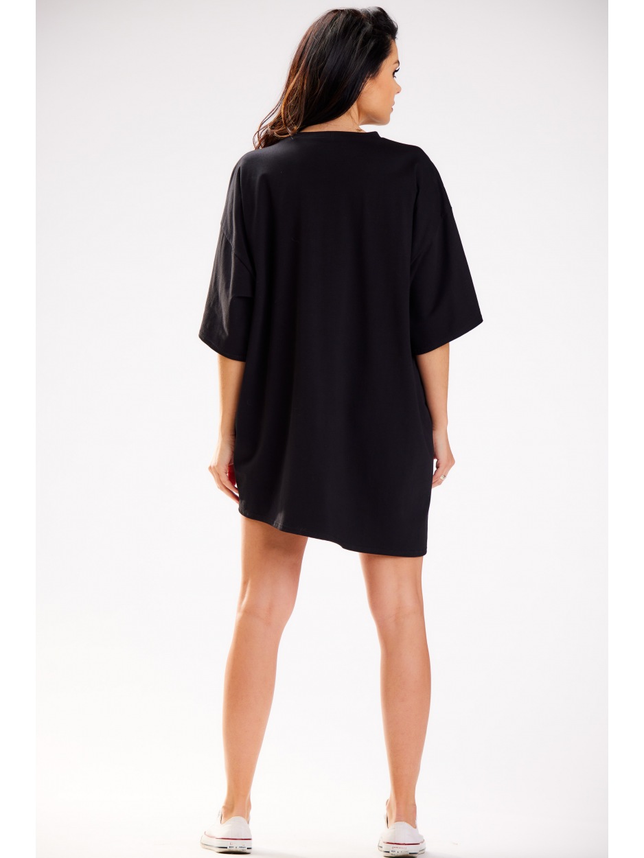 Oversizowa, sukienka mini t-shirtowa z krótkim rękawem, czarna - góra