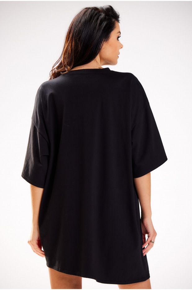 Oversizowa, sukienka mini t-shirtowa z krótkim rękawem, czarna - dół