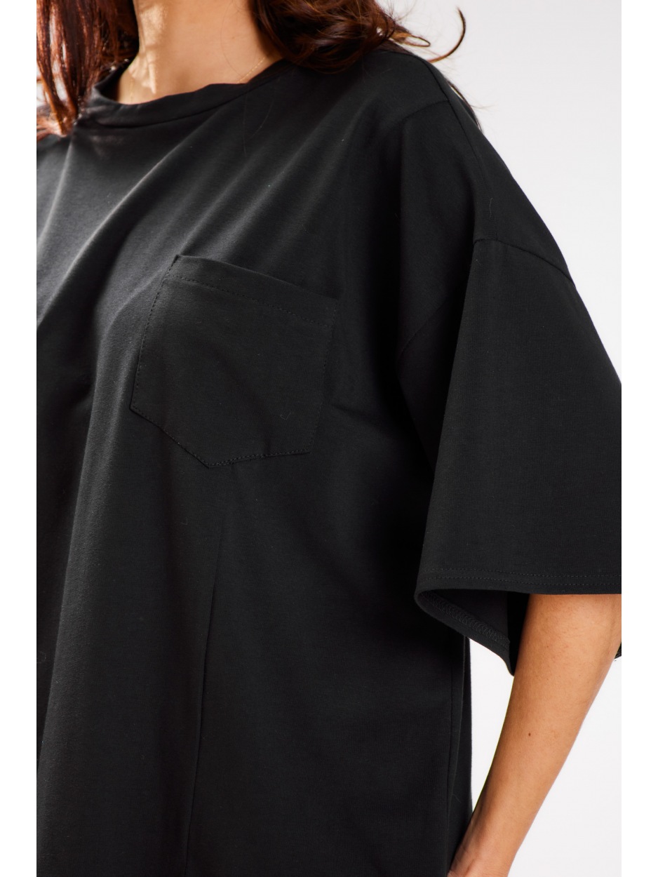 Oversizowa, sukienka mini t-shirtowa z krótkim rękawem, czarna - przód