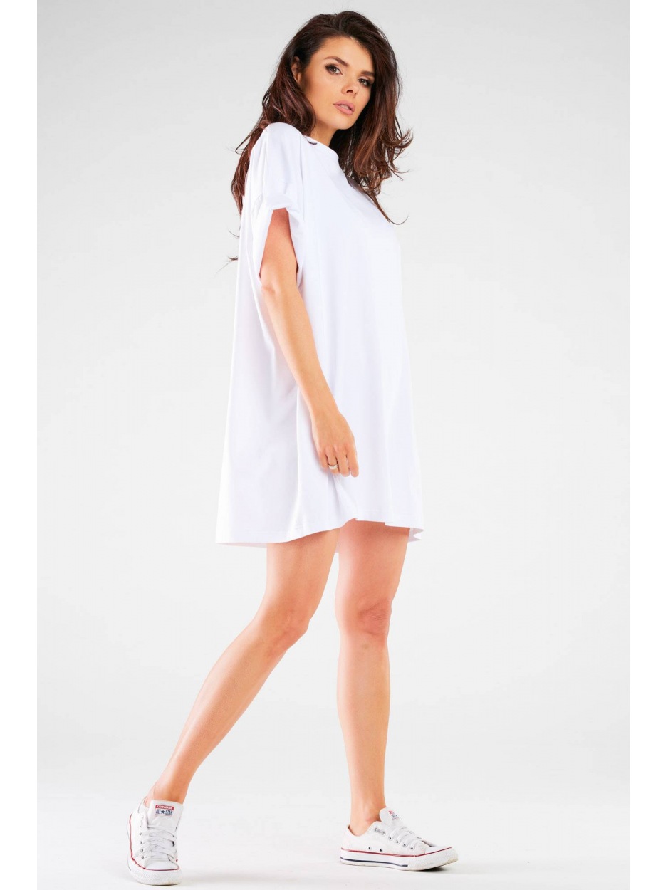 Oversizowa sukienka z krótkim rękawem z bawełny, biała - dół