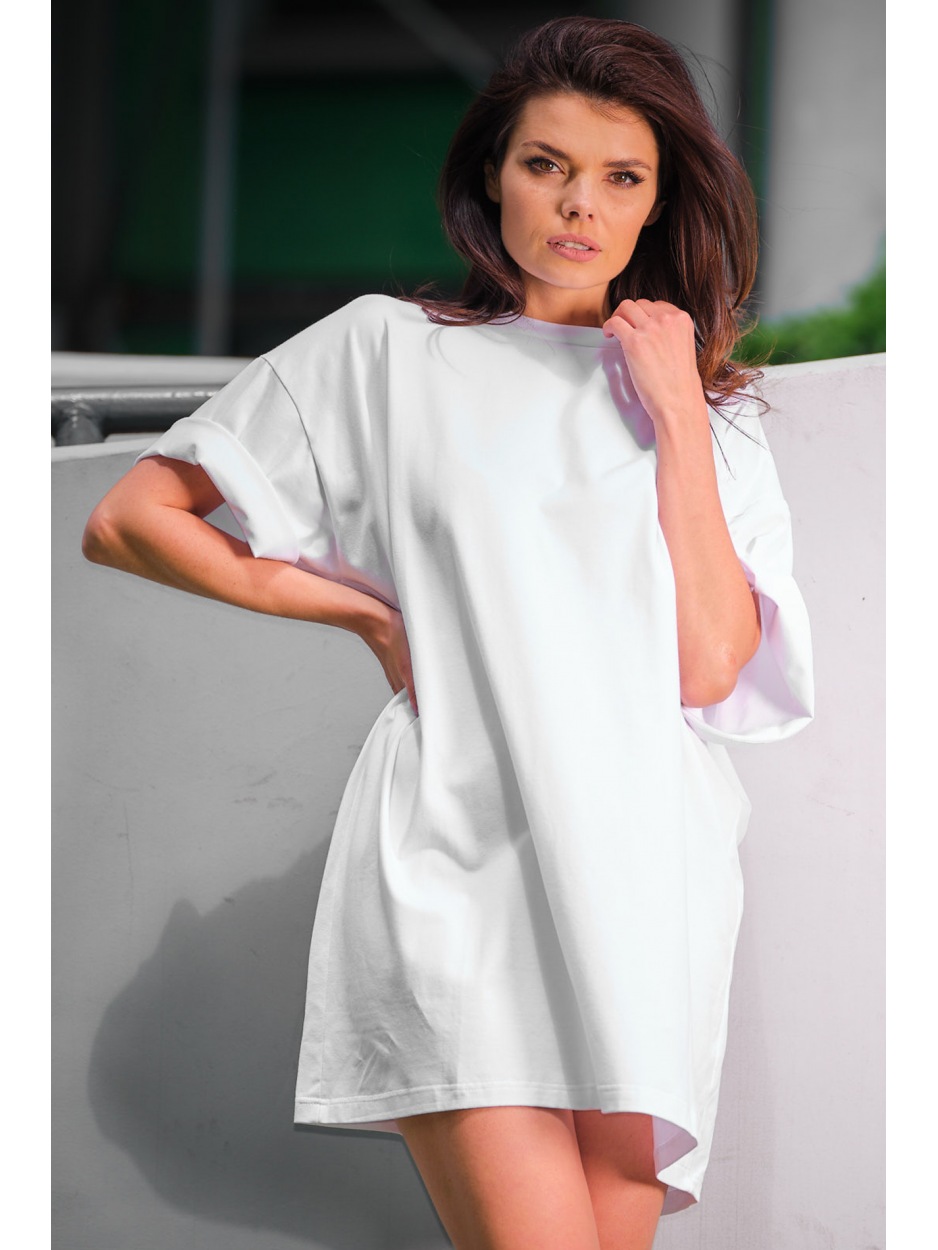 Oversizowa sukienka z krótkim rękawem z bawełny, biała - tył