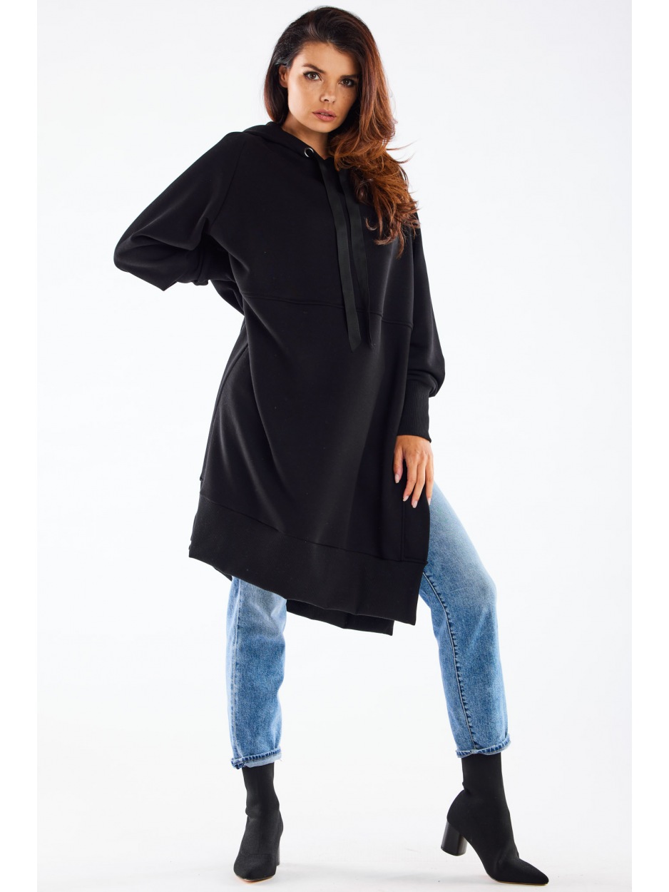 Długa, oversizowa bluza streetwear o prostym kroju, czarna - bok