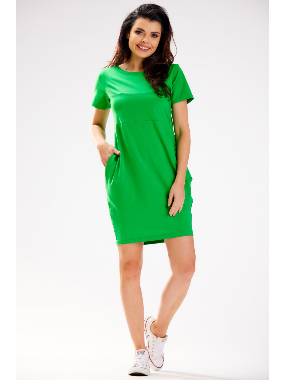 Bawełniana sukienka bombka z krótkimi rękawami, zielona - bok