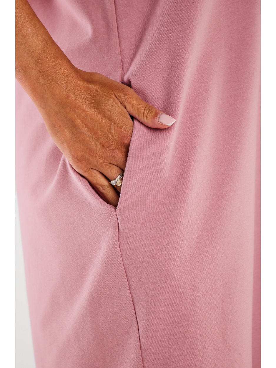 Luźna, oversizowa sukienka midi z dekoltem V, różowa - lewo