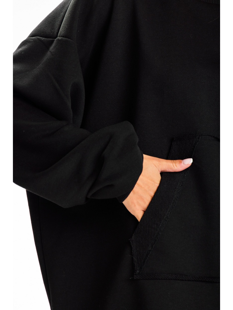 Bluza, oversize z kieszenią, czarna - detal