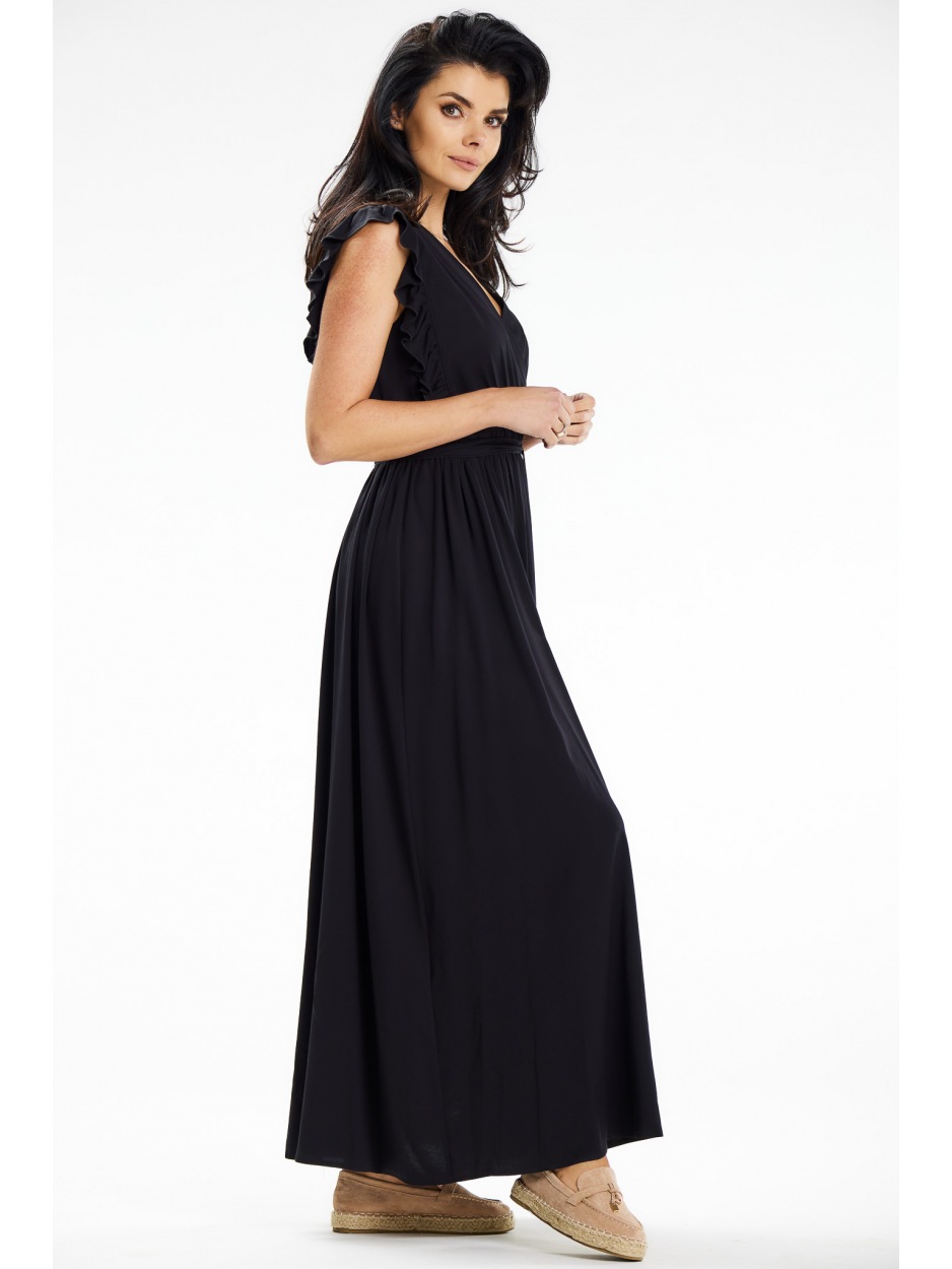 Kopertowa sukienka maxi wiązana w pasie, czarna - przód