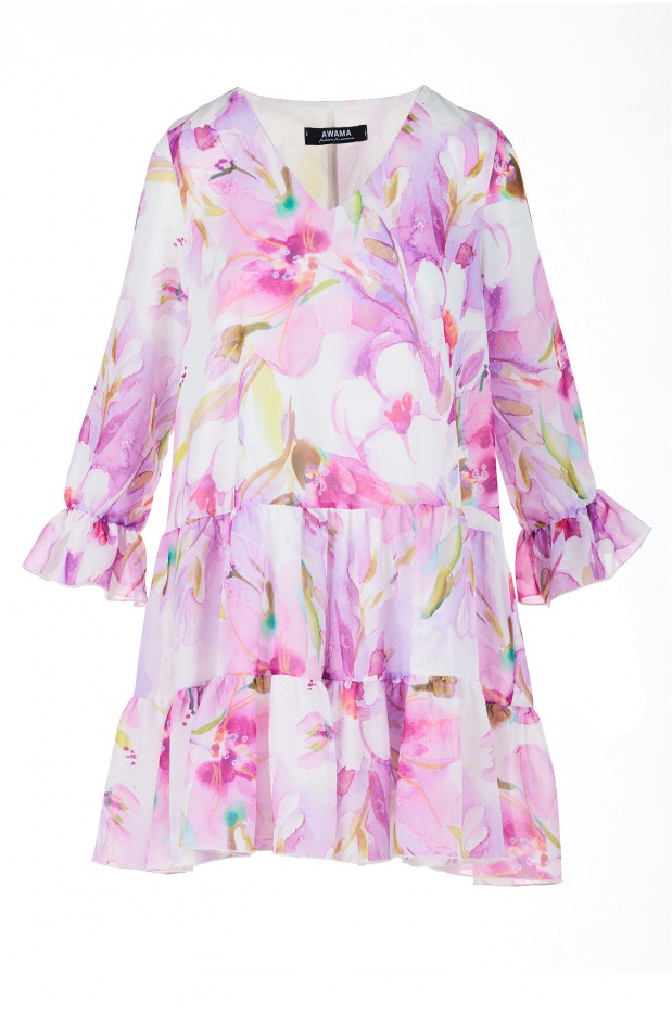 Luźna sukienka mini z dekoltem V i rękawami ¾ - fioletowe kwiaty - detal