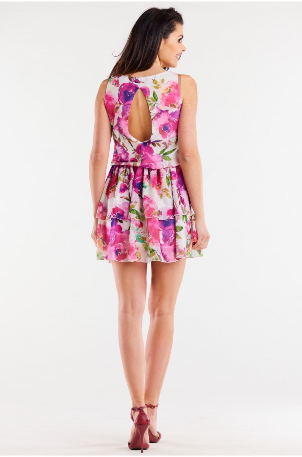 Rozkloszowana sukienka mini z szyfonu z falbanami, wzór różowe kwiaty - prawo