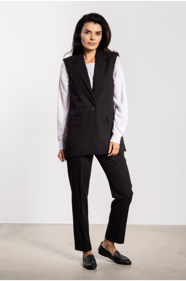 Kamizelka A745 - Kolor/wzór: Czarny