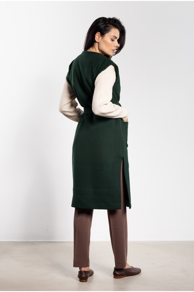 Elegancka kamizelka damska w butelkowej zieleni z flauszu na jesień - przód