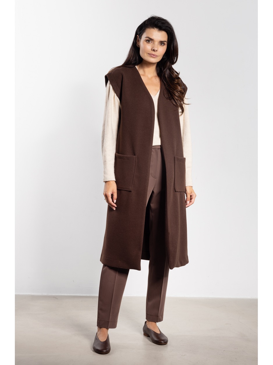 Elegancka czekoladowa kamizelka damska z flauszu na jesień - tył