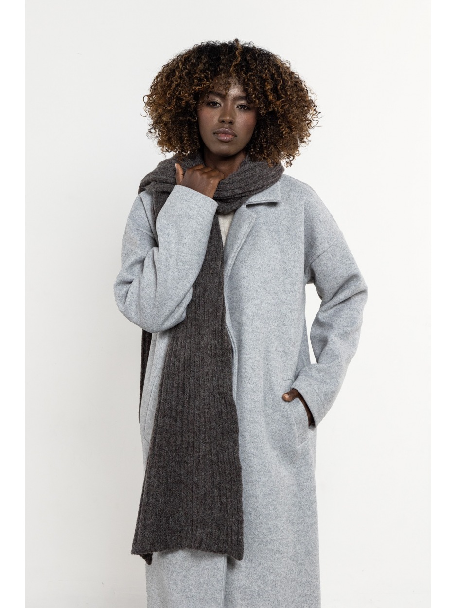 Ciepły, długi szalik z kid moherem i wełną – taupe - lewo