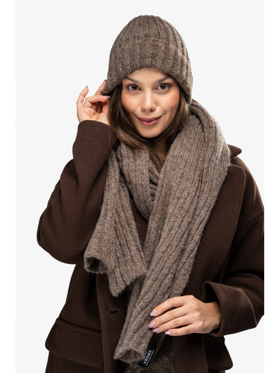 Ciepła czapka z wełną i kid moherem – karmel - tył