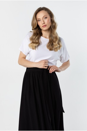 A763 Spódnica - Kolor/wzór: Czarny