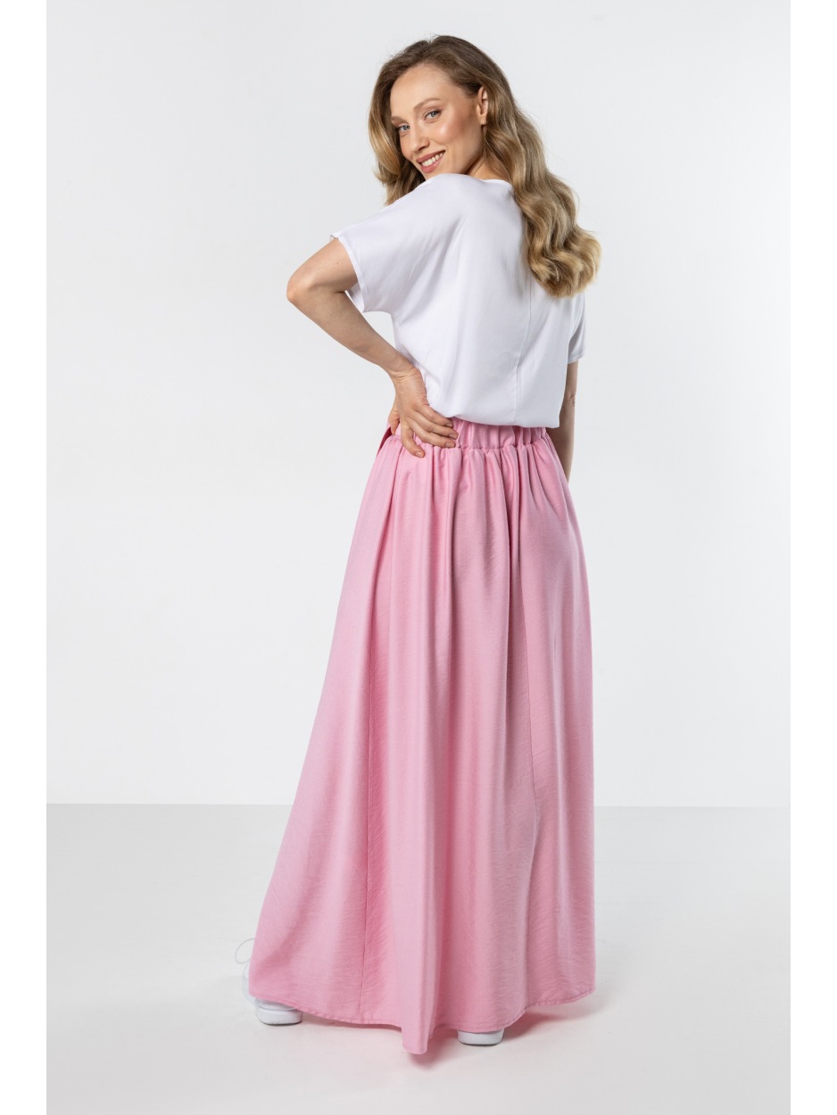 Różowa spódnica maxi z rozcięciem, wiązaniem w talii i gumką z tyłu - lewo